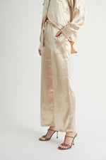 Load image into Gallery viewer, Metallic Flared Pants I ABJB7573

