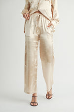 Load image into Gallery viewer, Metallic Flared Pants I ABJB7573
