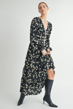 Load image into Gallery viewer, Women&#39;s wholesale apparel vendor for boutique shop | V-Neck Long Sleeves Maxi Dress
