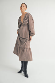 Trendy Fashion wholesale | Long Sleeves V-Neck Midi Dress