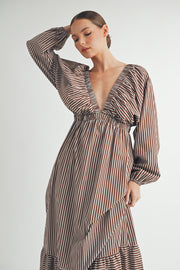 Trendy Fashion wholesale | Long Sleeves V-Neck Midi Dress