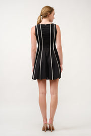 Sleeveless A-Line Dress with Piping Detail  I ABED7713 BLACK