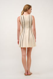 Sleeveless A-Line Dress with Piping Detail  I ABED7713 BLACK