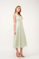 Load image into Gallery viewer, Contrast Piping Midi Dress I ABED7743 I SHIP 03/31/25
