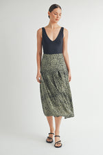 Load image into Gallery viewer, Animal Print Midi Skirt I ABHB0105 I INSTOCK
