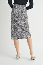 Load image into Gallery viewer, Leopard Suede Midi Skirt / S#ABHB0109 I INSTOCK
