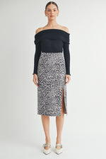 Load image into Gallery viewer, Leopard Suede Midi Skirt / S#ABHB0109 I INSTOCK
