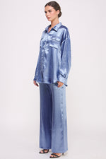 Load image into Gallery viewer, Women&#39;s wholesale Drawstring elasticized waistband Metallic Flared Pants
