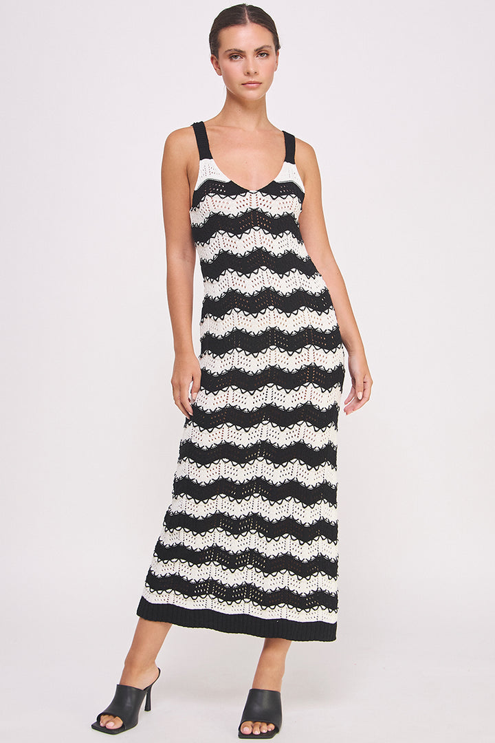 Chevron crochet maxi dress in black and white I ABJD7533 I SHIP TO 09/04/24