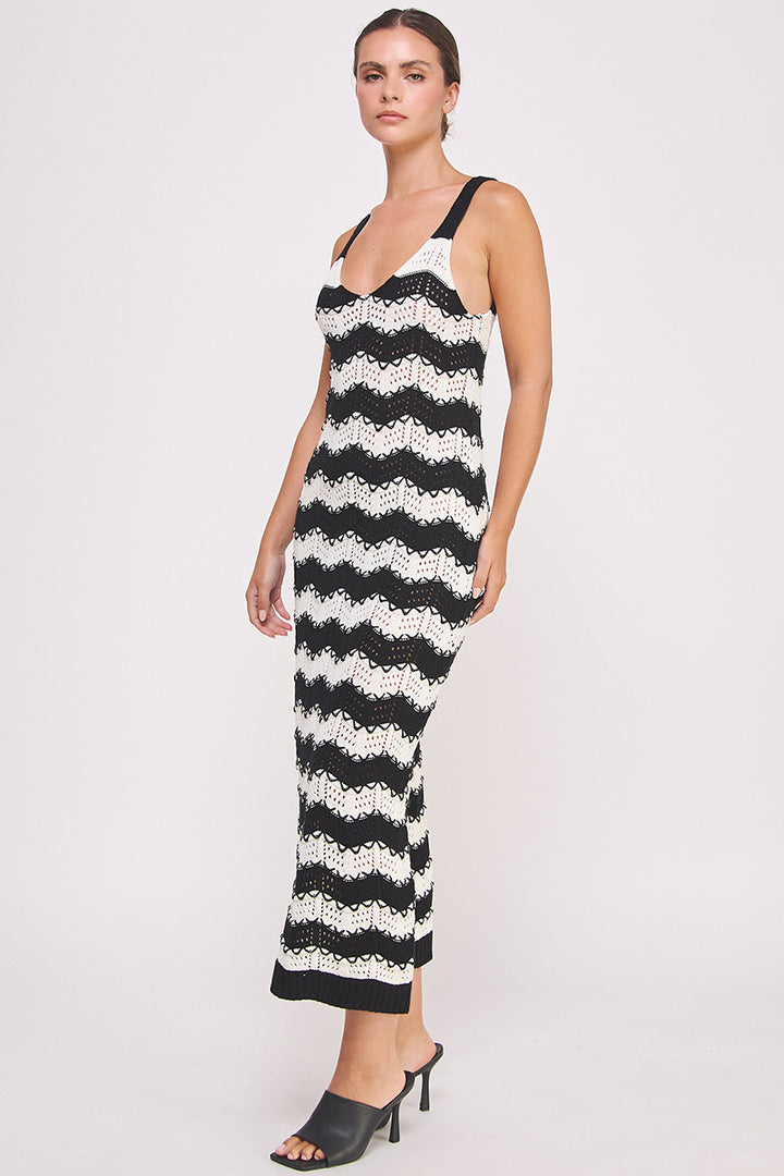 Chevron crochet maxi dress in black and white I ABJD7533 I SHIP TO 09/04/24