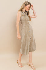 Load image into Gallery viewer, Classic Button Down Collar Dress I ABND0691 I SHIP 10/03/24
