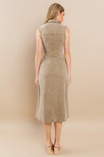 Load image into Gallery viewer, Classic Button Down Collar Dress I ABND0691 I SHIP 10/03/24
